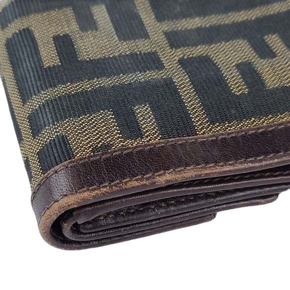 Fendi Zucca FF Logo Compact Wallet - Picture 7 of 10